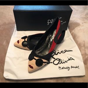 Stacey Bendet: Stacey-Flat